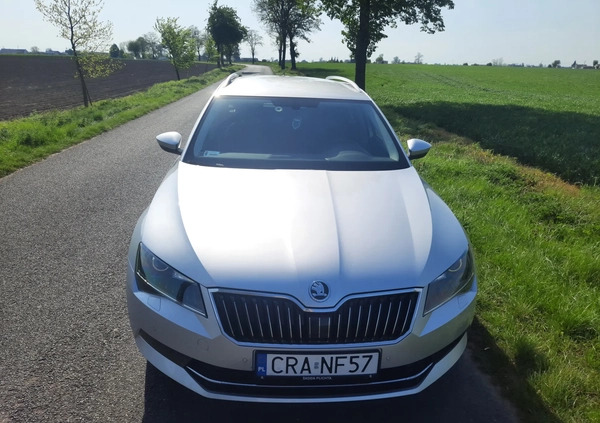 Skoda Superb cena 50900 przebieg: 299500, rok produkcji 2016 z Korfantów małe 154